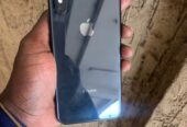IPHONE X 64GB