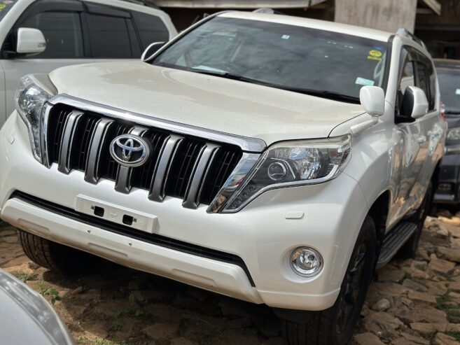 Toyota prado 2015