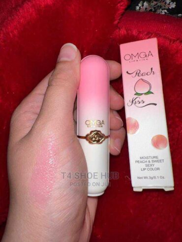 Lip stick for pink lips