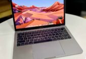 MacBook pro Apple laptops