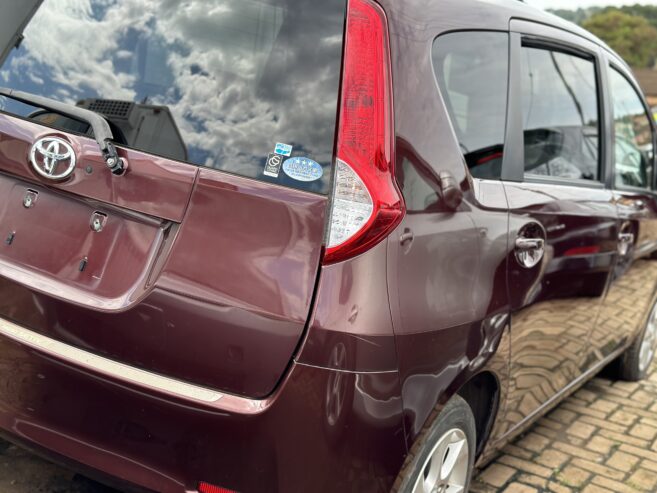 Toyota PASSO sette