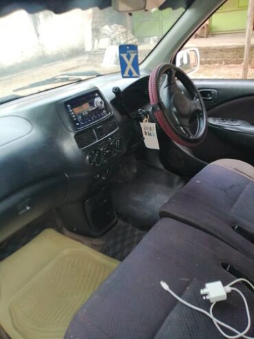 Toyota raum uaw white