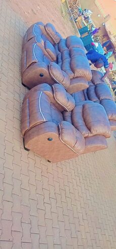 Recliner model six sitter leather it’s available for more details 0702710162/0773527395