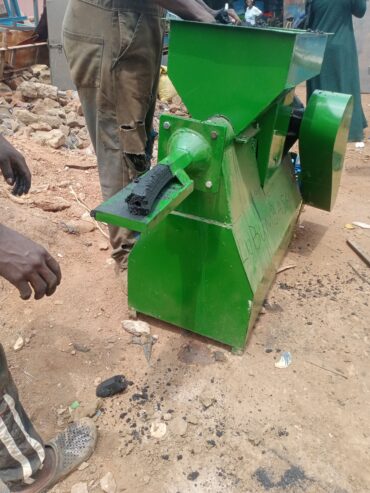 Briquette machines/charcoal Machines