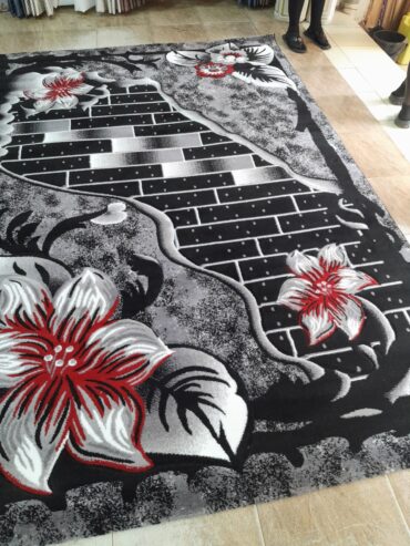 Center carpets