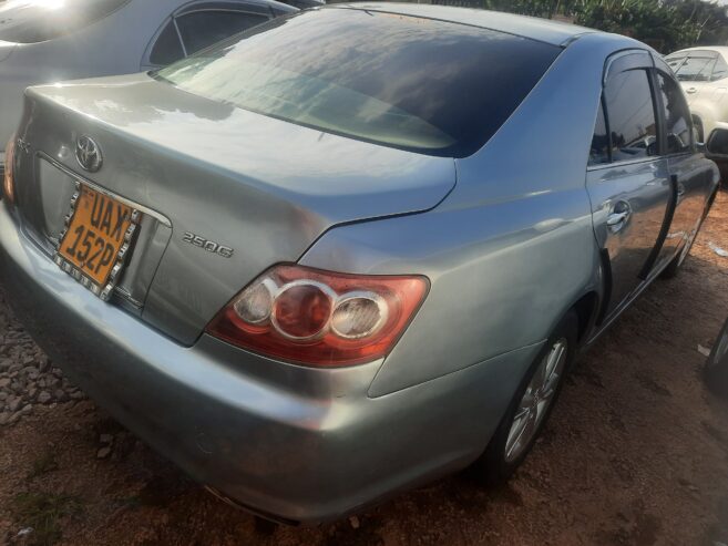 Toyota Mark x