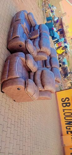 Recliner model six sitter leather it’s available for more details 0702710162/0773527395