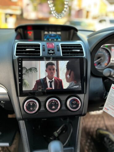 Car android radio system