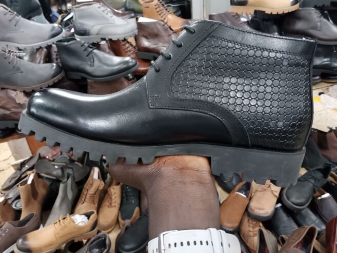 Shoe